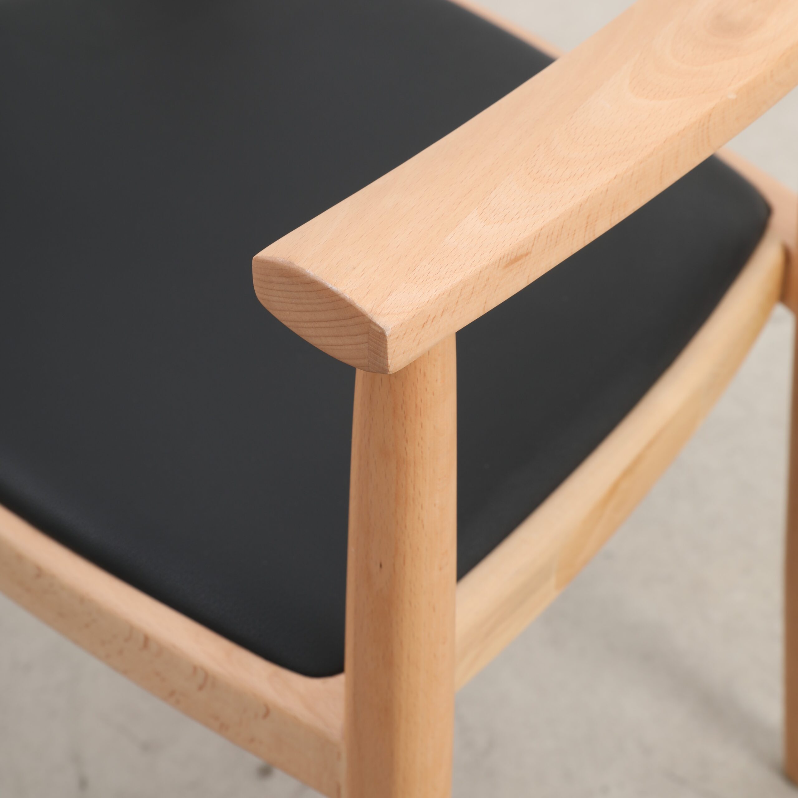 060A3986-scaled-1.jpg Omiya Soft Armrest Dining Chair – Sustainable Dining Luxury - Image 3