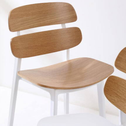 Noore Dining Chair – Elegan, Tak Lekang & Kenyamanan Abadi
