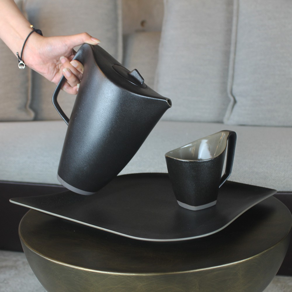 5b53d99cd9552e05ea0efd02f17a2992.jpg.jpg Urbanloft Home Welle Ceramic Plate Decoration - Image 1