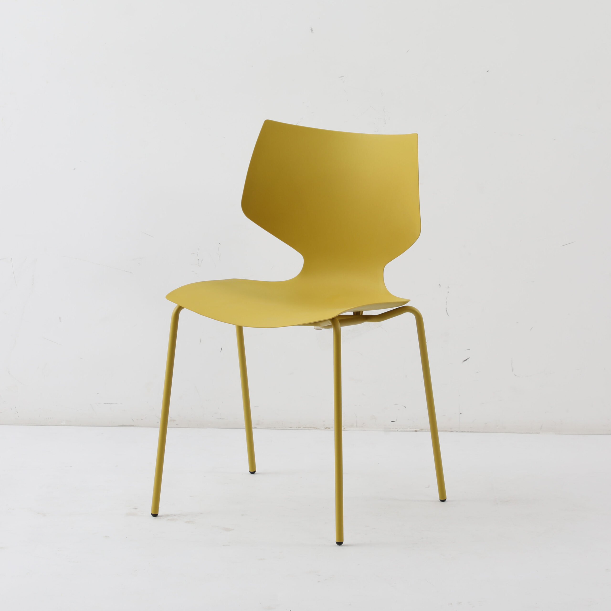 5c55fc34-53e9-4508-a8ee-d74d6c1d32bb-1-scaled-1.jpg Kiva Dining Chair – Elegant, Durable & Comfortable Seating - Image 5