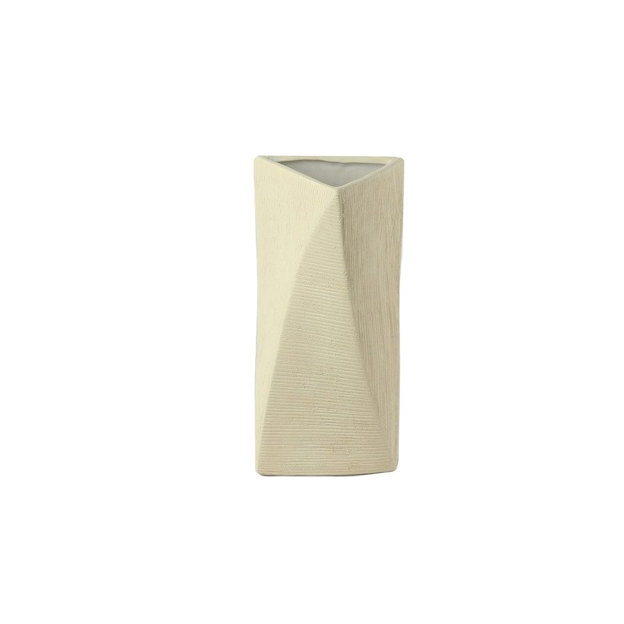5e81d0f3-5c81-498d-8b24-f85a5fab8093.jpg Urbanloft Home Dreieck Ceramic Vase Decoration - Image 4