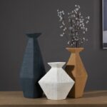 Urbanloft Home Shawn Ceramic Vase Decoration - Image 2