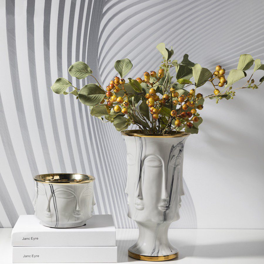 8563881e-5b85-4b22-9976-a8701decef84-1.jpg Vier Tall White Ceramic Vas Bunga Dekorasi - Image 1