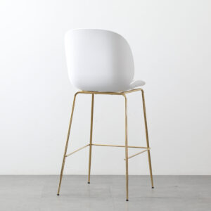 Avoya Plano Emas Chair – Kemewahan & Kenyamanan Eksklusif