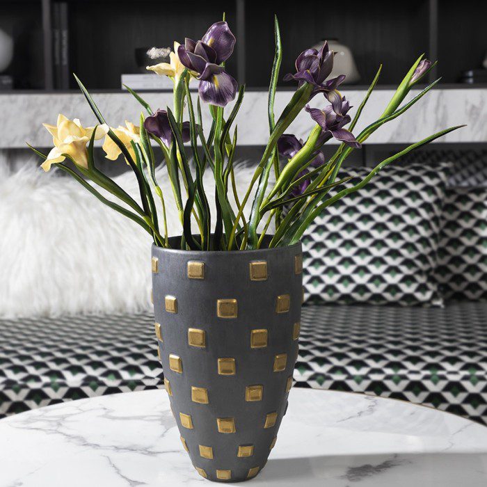 8fe695a5-ec46-4e86-a60c-c0cd35b8d668.jpg.jpg Rooney Ceramic Vase - Image 3