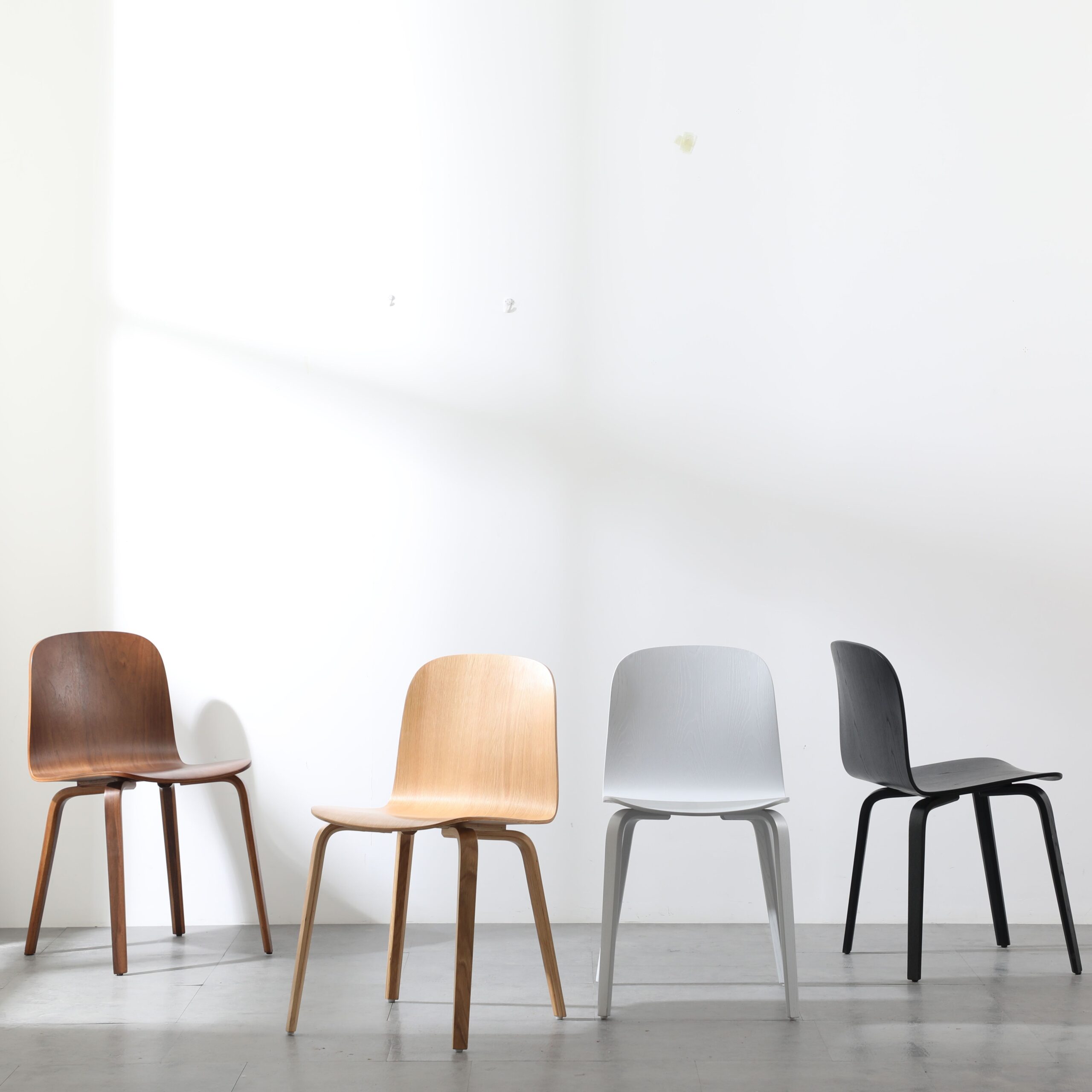 9113-scaled-1.jpg Elura Dining Chair – Modern Aesthetics with Timeless Luxury - Image 4