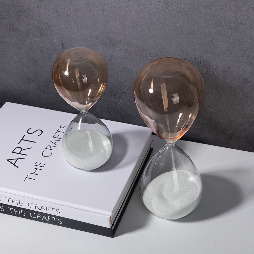 985ca945abb8e3abb216aadb1a2f4e2d.jpg.jpg Urbanloft Home Isaac Glass Sand Clock Decoration - M - Image 1