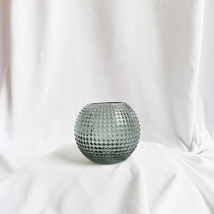 A1MO2565-ER.jpg Alga Glass Vase – Timeless Elegance and Exquisite Home Decor - Image 5