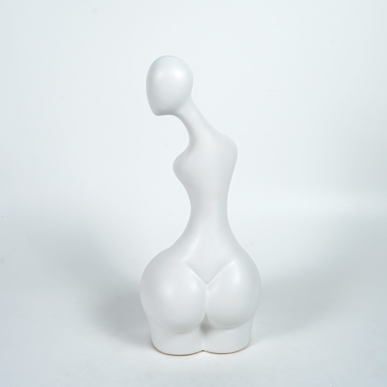 AUSSEHEN-2-CERAMIC-STATUE-C30229W.jpg Metrophanes Decoration Ceramic - Image 2