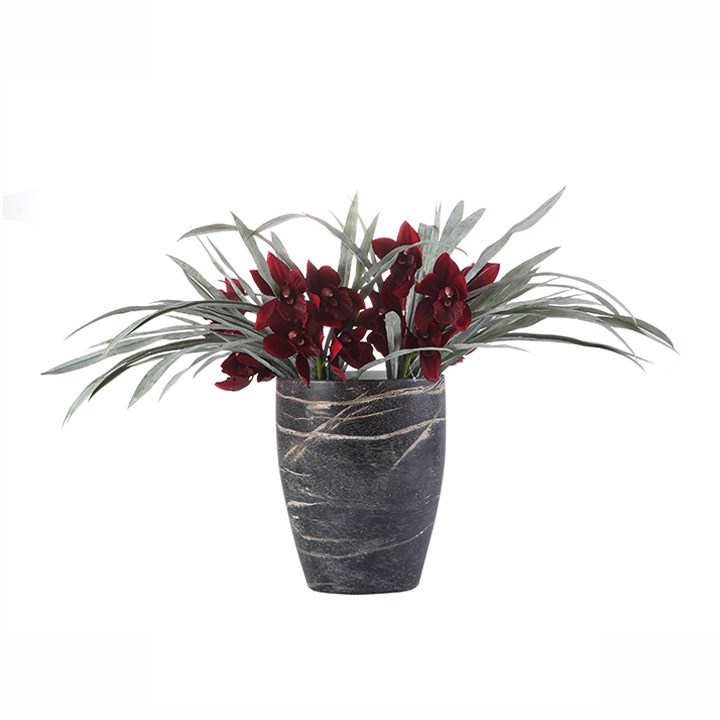 C30001B3-S.jpg Sacha Vase Black – Timeless Elegant and Lasting Luxury Decor - Image 3