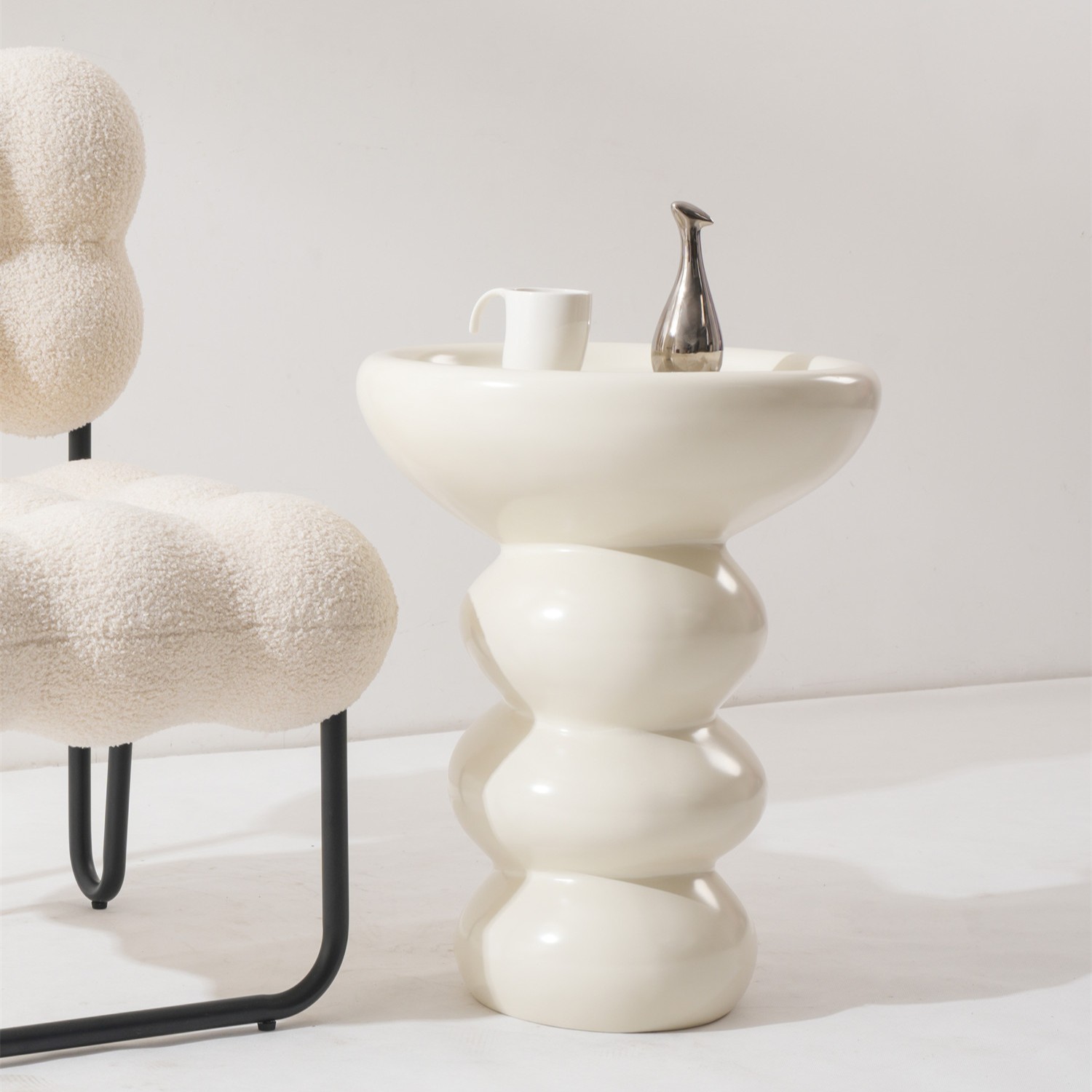 DSC00458.jpg Sloom Side Table – Perfect Crafted for Cozy Moments at Home - Image 6