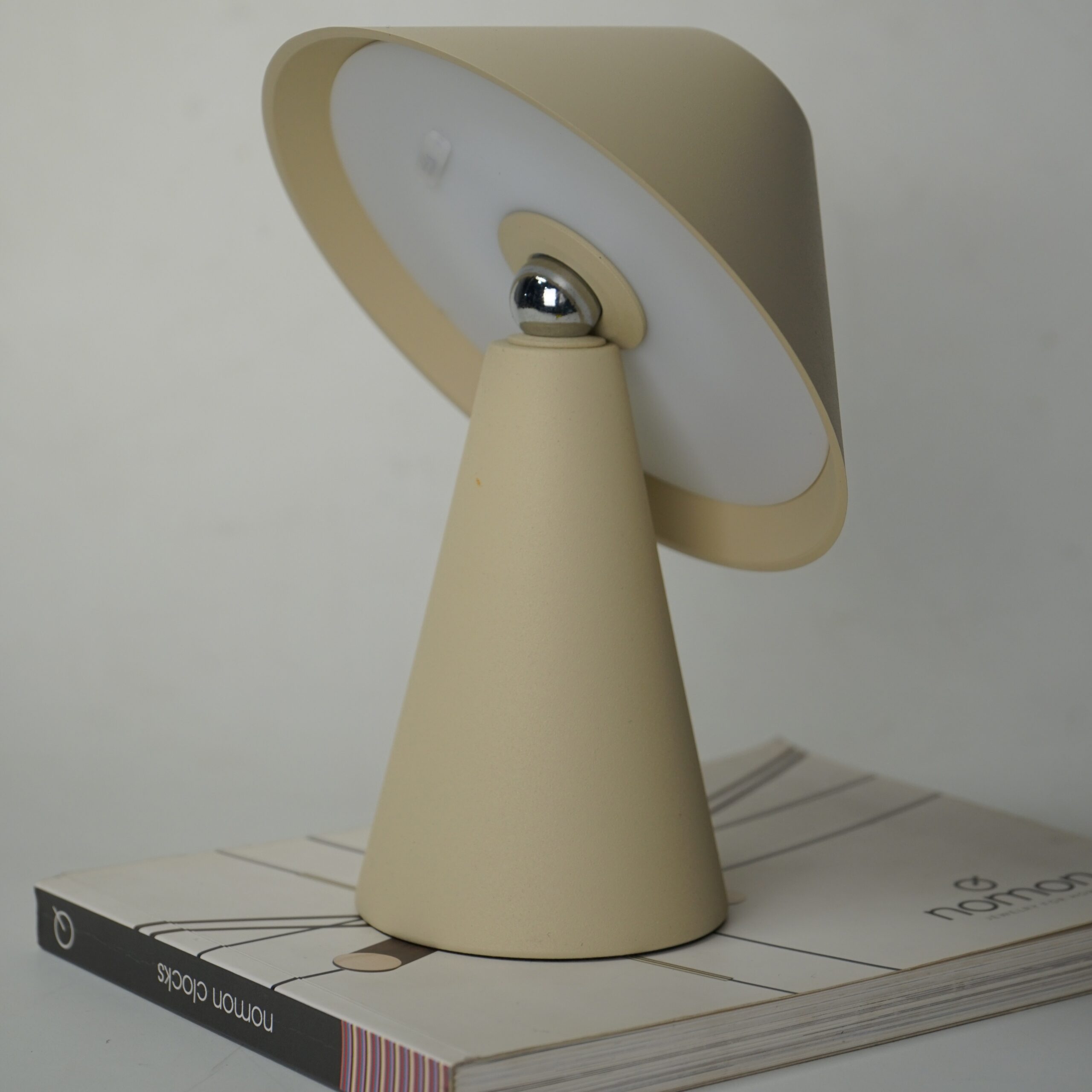 DSC05463-1-scaled-1.jpg Zentra Table Lamp – The Ultimate Portable Lighting Solution - Image 4