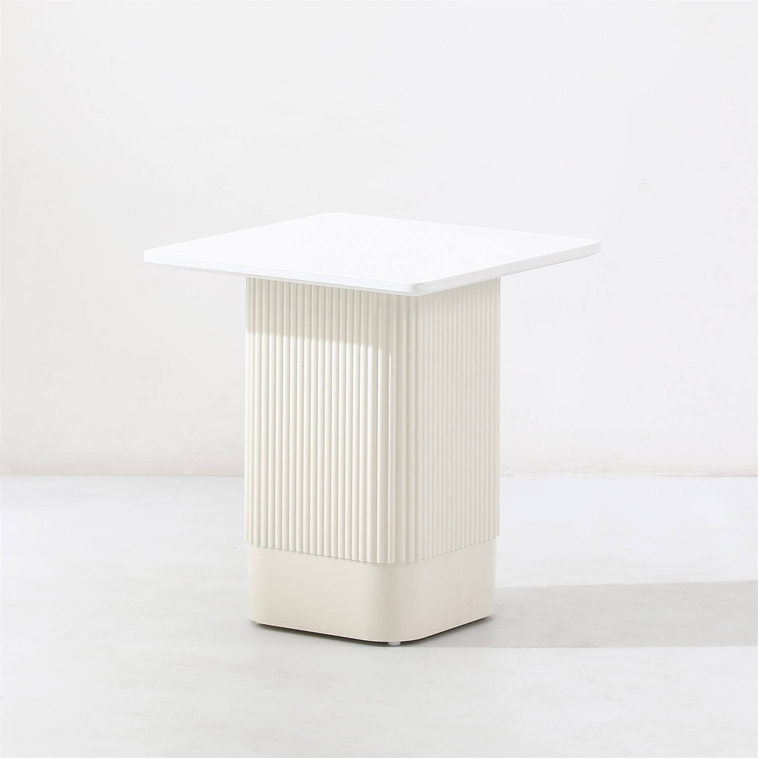 E1333-Galvano-Side-Table-2.jpg Galvano Side Table – Uncompromising Quality for Every Space - Image 2
