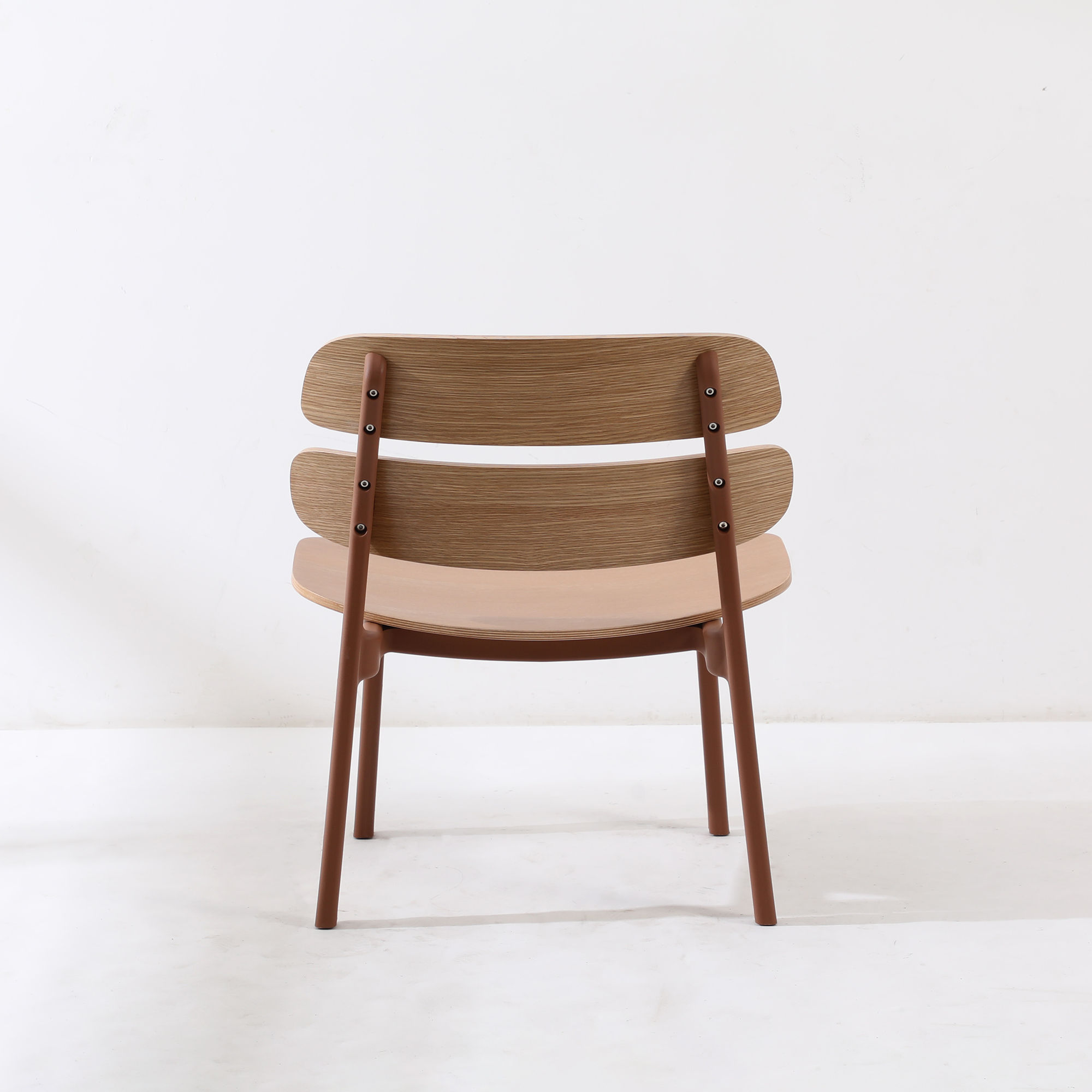 E64A0280.jpg Noore Easy Chair – Premium Chair for Comfort & Durability - Image 6