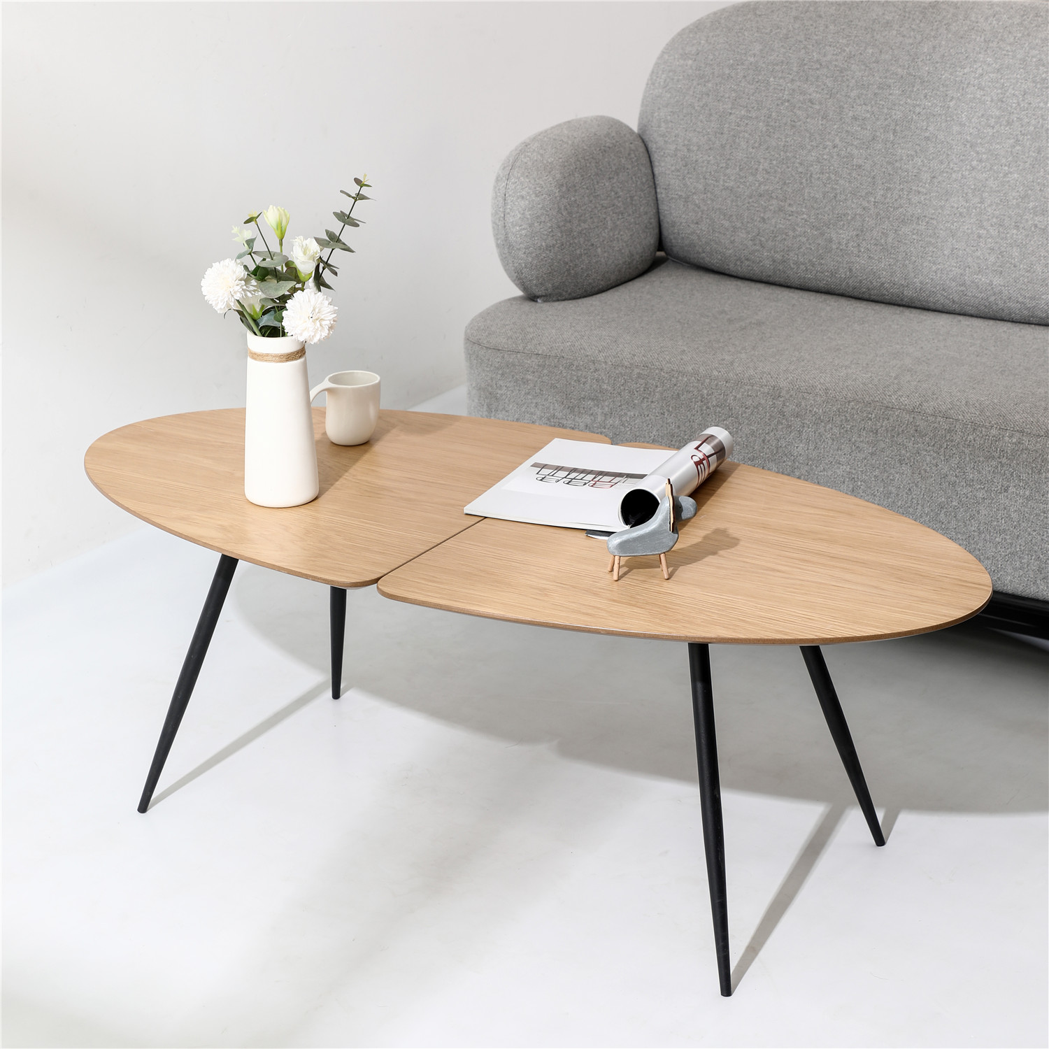 E64A3567.jpg Coresta Oval Coffee Table – Minimalist Contemporary Beauty - Image 5