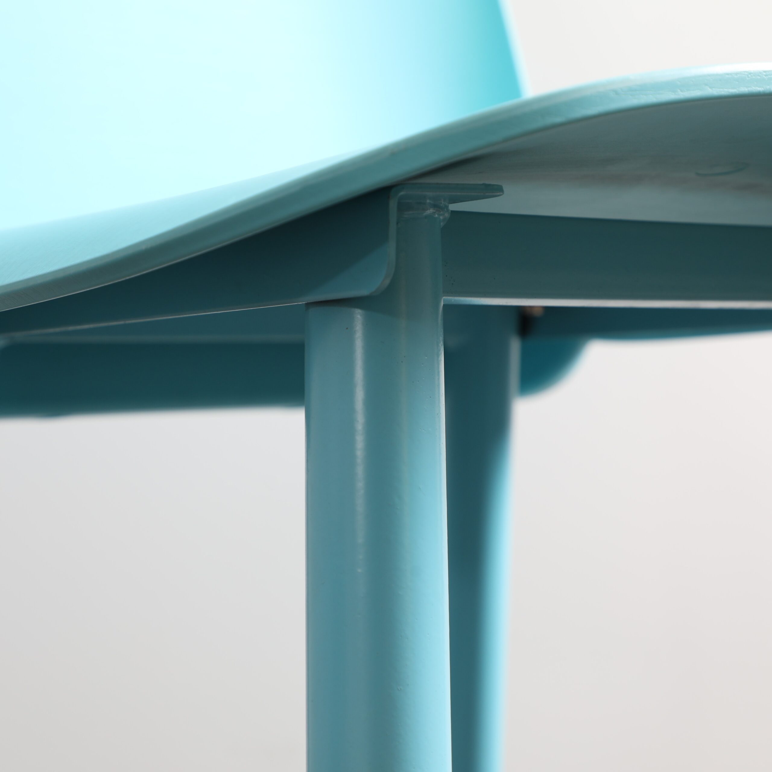 E64A5260-scaled-1.jpg Clyra Pop H.90 cm Bar Stool – Luxury Seating Design for Home - Image 3