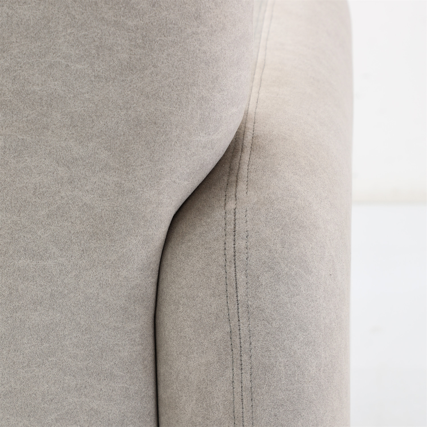 E64A6848.jpg Grava 2 Seater Sofa – Smart Living Upgrade for Urban Luxury - Image 4