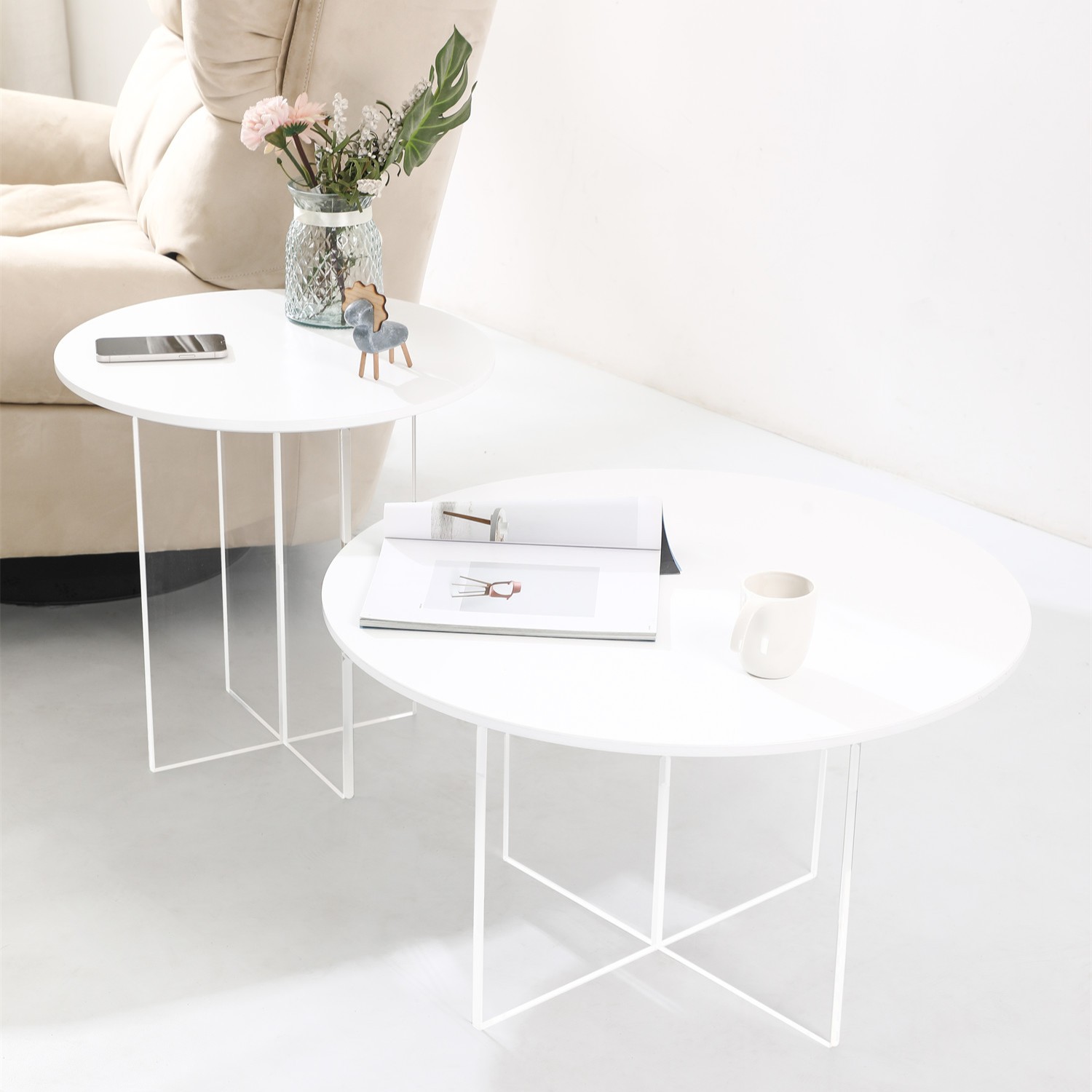 E64A7203.jpg Cylastra D.70cm Coffee Table – Luxury Piece for Interiors - Image 3