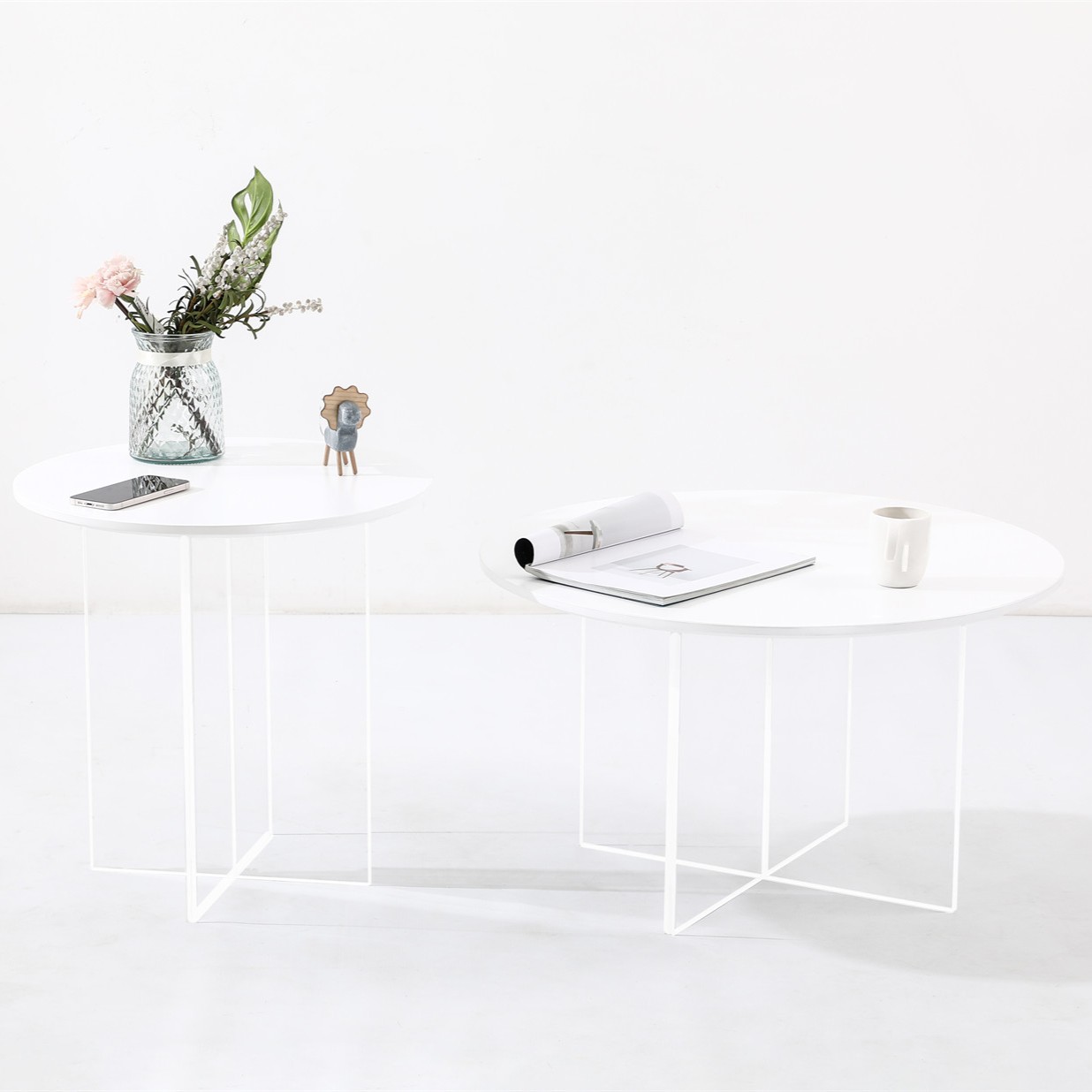 E64A7204.jpg Cylastra D.70cm Coffee Table – Luxury Piece for Interiors - Image 4