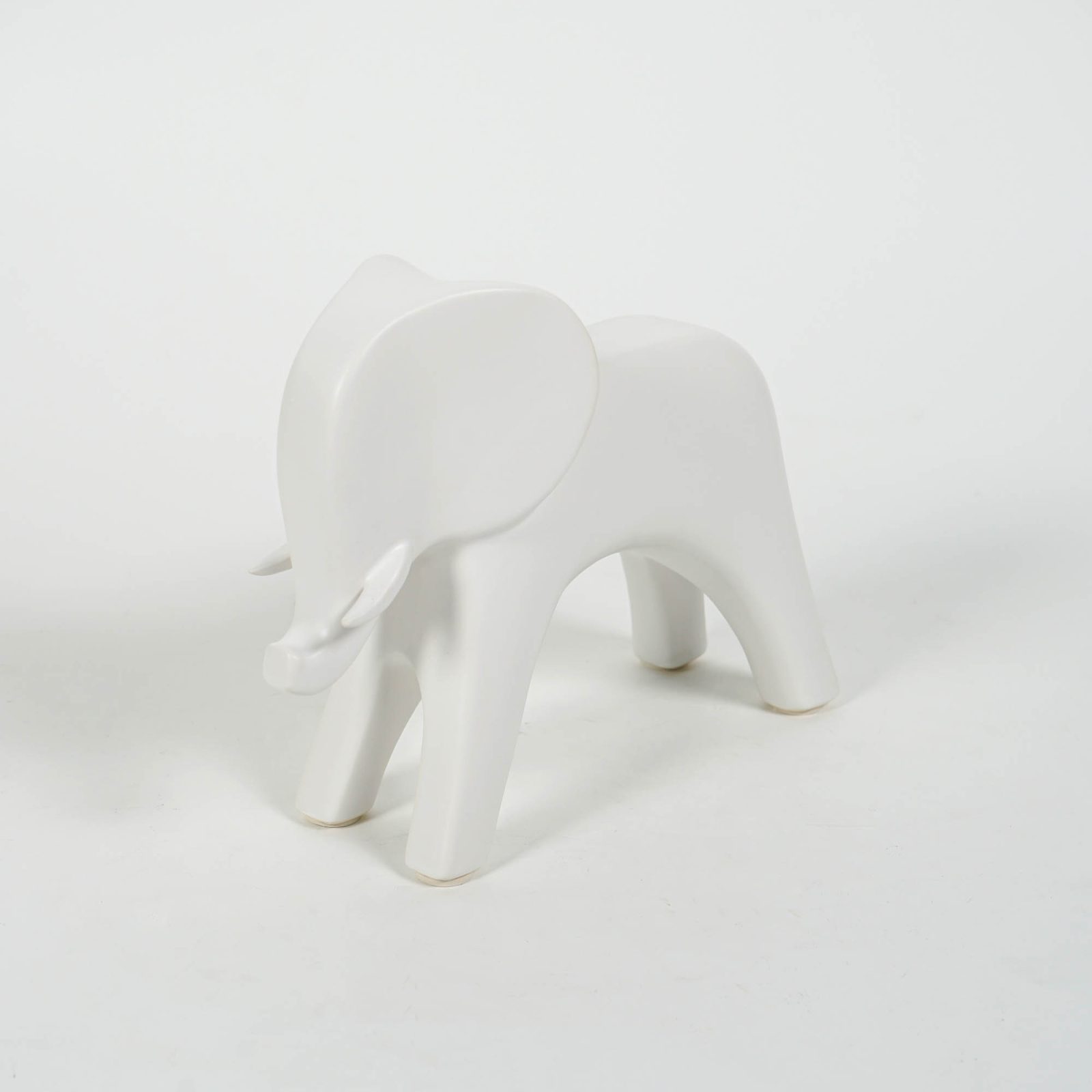 ELEFANT-WHITE-3-CERAMIC-STATUE-C30303W.jpg Barrus White Home Decoration - Image 2