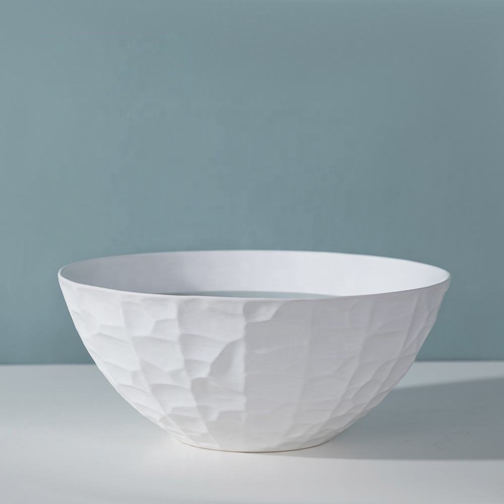 H78695edfc26948329eef1dec01731e18L.jpg Dekorasi Meja Urbanloft Home Hellen Fruit Bowl Ceramic Medium White - Image 1