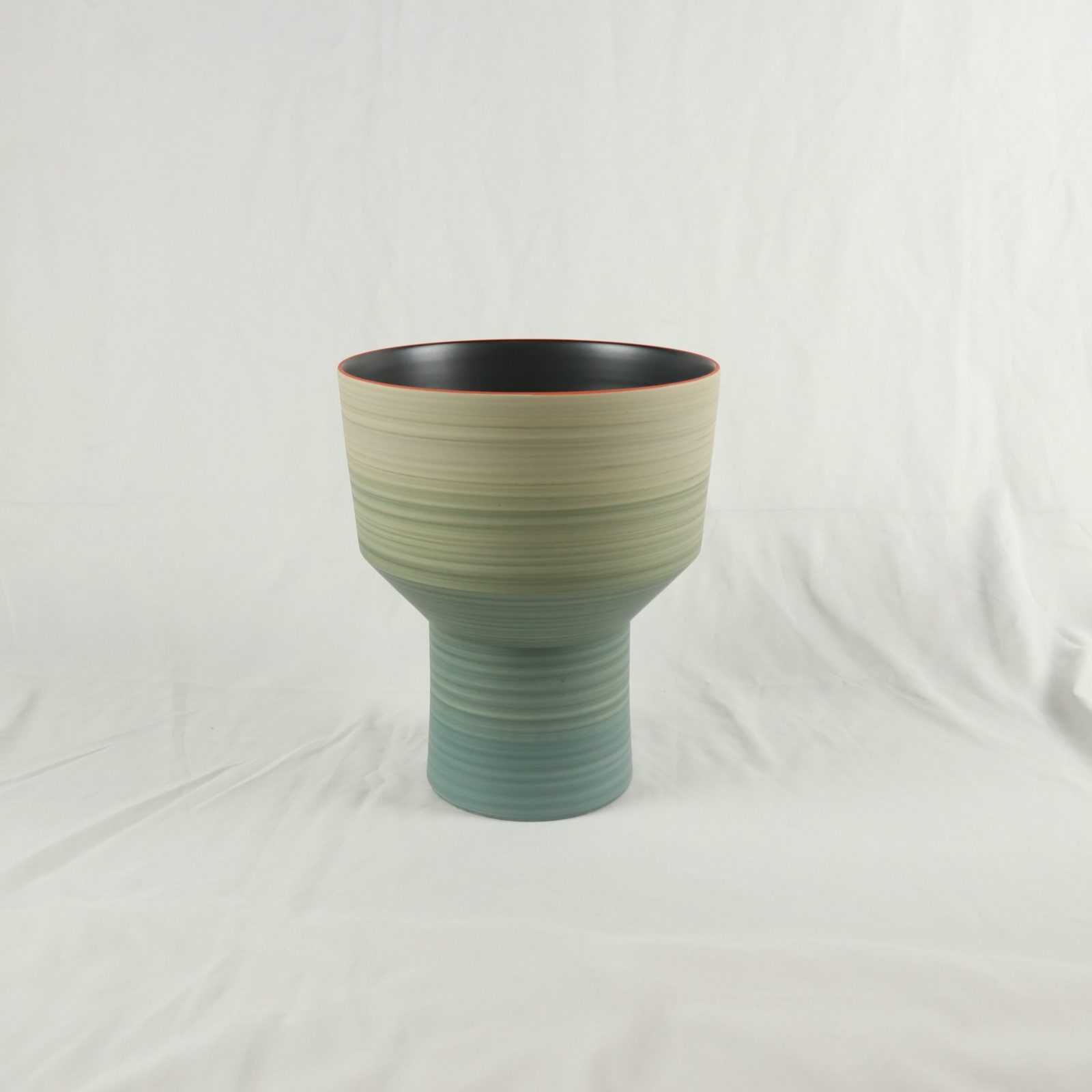 IMG_5350-scaled-scaled-1.jpg Vas Bunga Urbanloft Home Annete Blue Vase Ceramic - Image 1