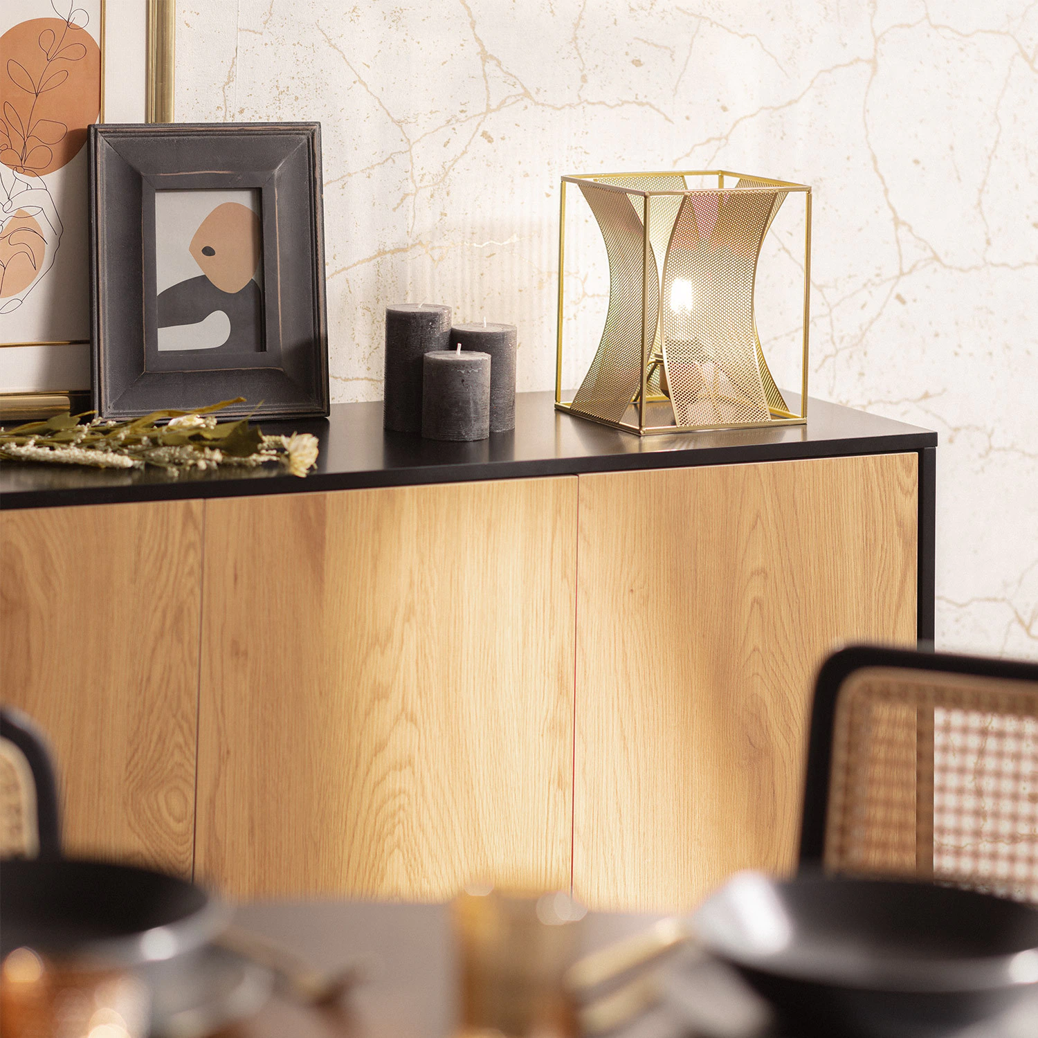 JERMAIN-TABLE-LAMP-C33577B-2.webp Jermain Table Lamp - Image 1