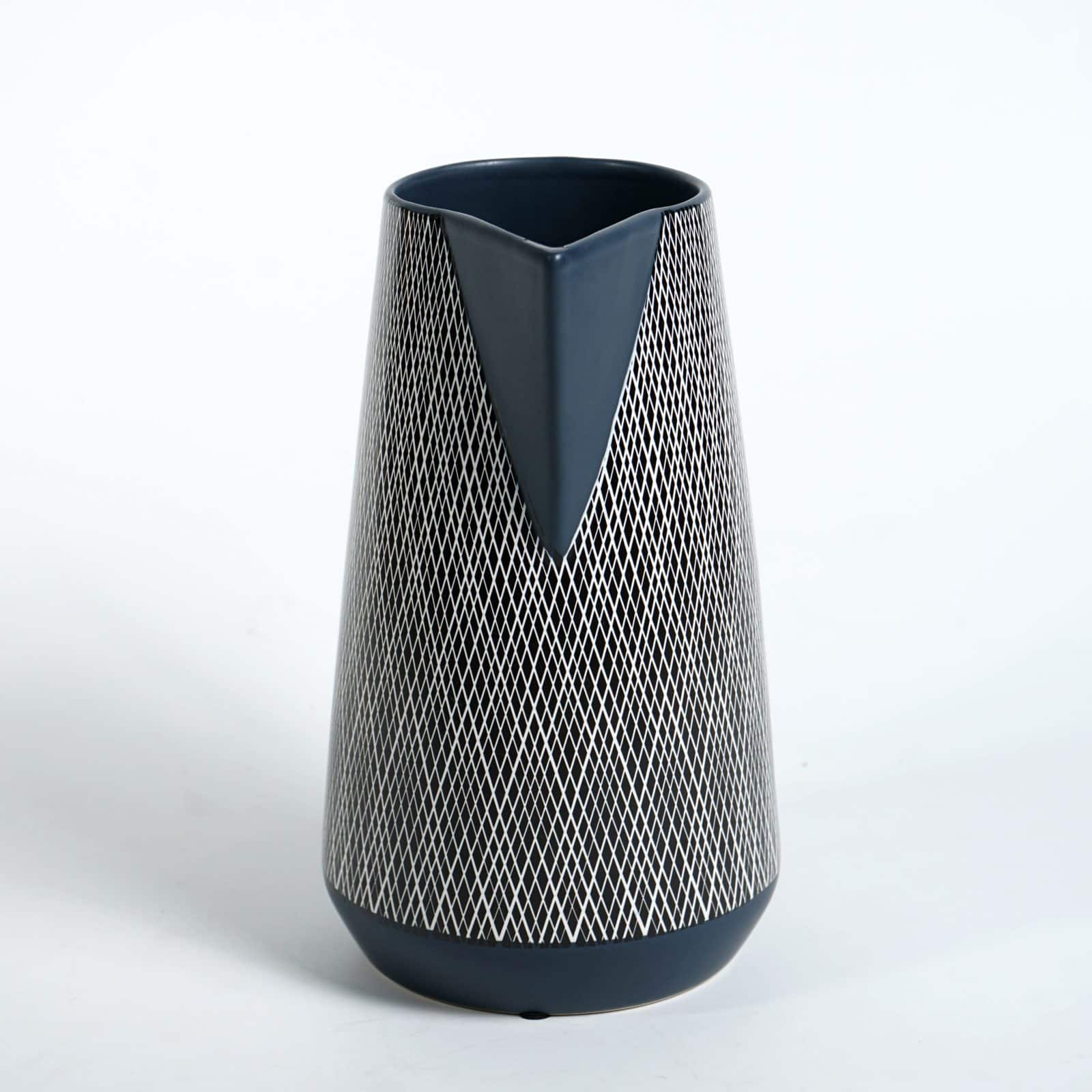 KLEE-JUG-BLACK-2-CERAMIC-JUG-C30266C-scaled-1.jpg Klee Jug Decal Ceramic - Image 2