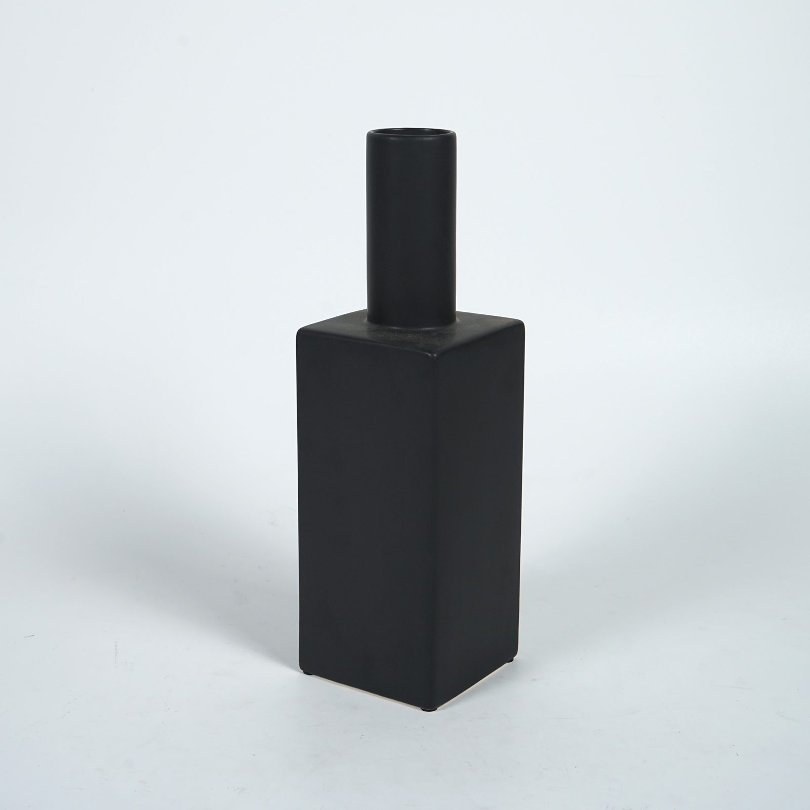 MITTE-2-CERAMIC-VASE-C30340B-scaled-1.jpg Mitte Set Ceramic Vase - Image 4