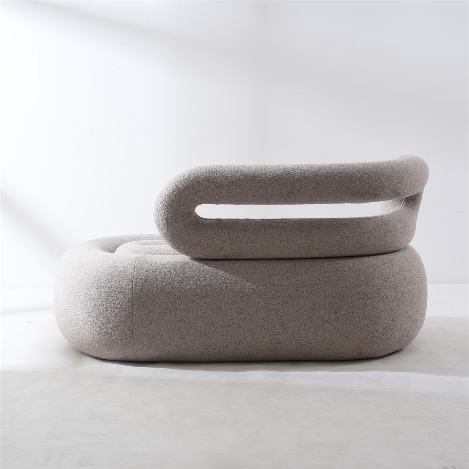 S-019-1.jpg Knitto 3 Seater Sofa – Sustainable Luxury & Timeless Comfort - Image 6