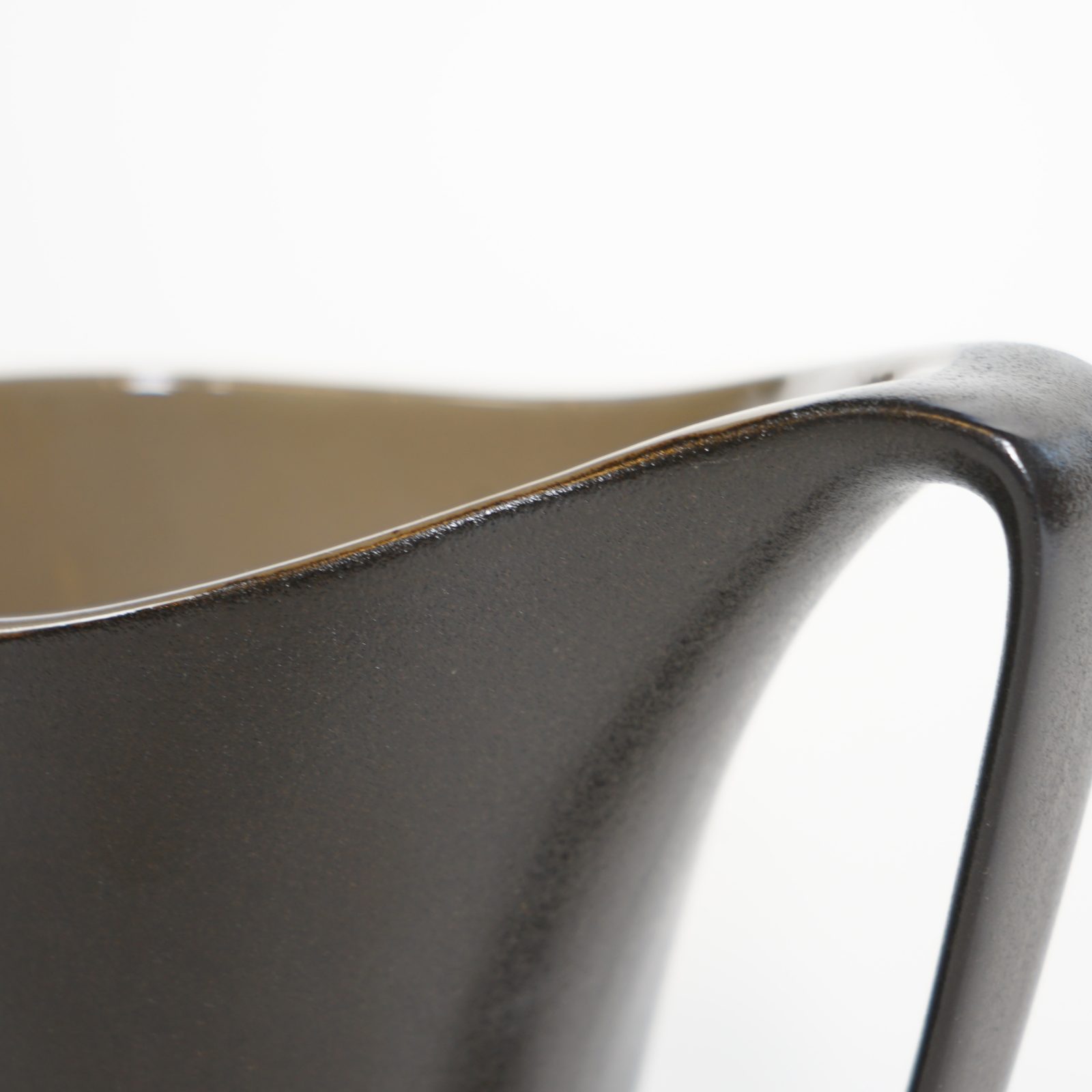 SOSSE-DETAIL-CERAMIC-CUP-C33196B-scaled-1.jpg Sosse Ceramic Cup Decoration - Image 2