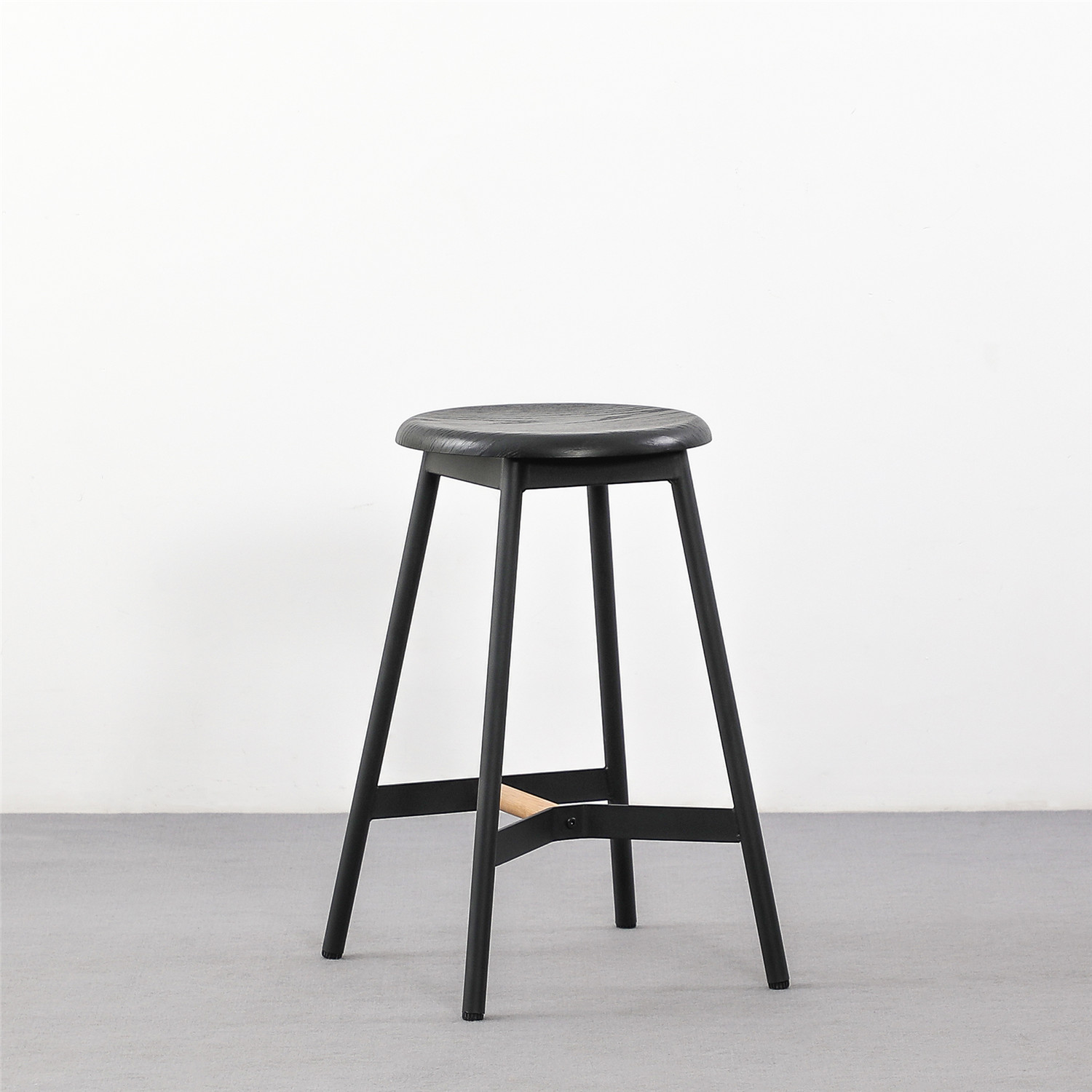 T-003H-9117H-23.jpg Avren H.65 Bar Stool Black – Modern Seating for Exclusivity - Image 2