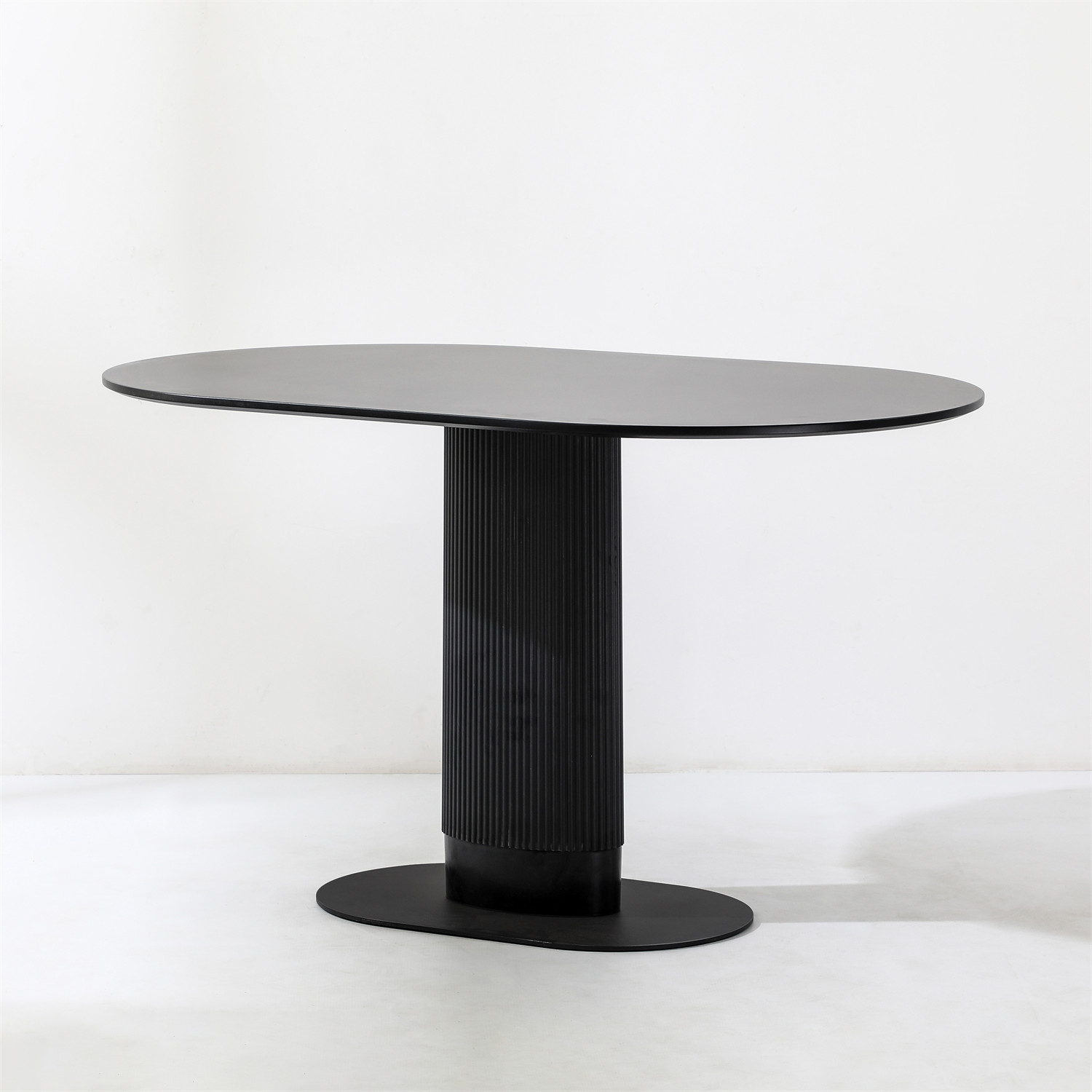 T-015-5.jpg Valtan 1.2 Dining Table – Perfect Choice for Sophistication - Image 3