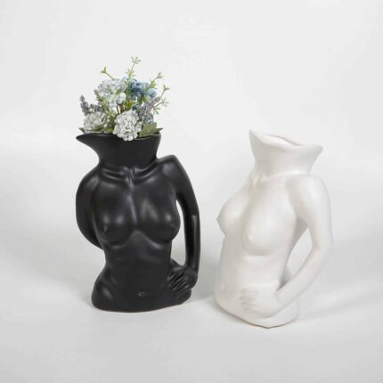 Taille Ceramic Vase Decoration