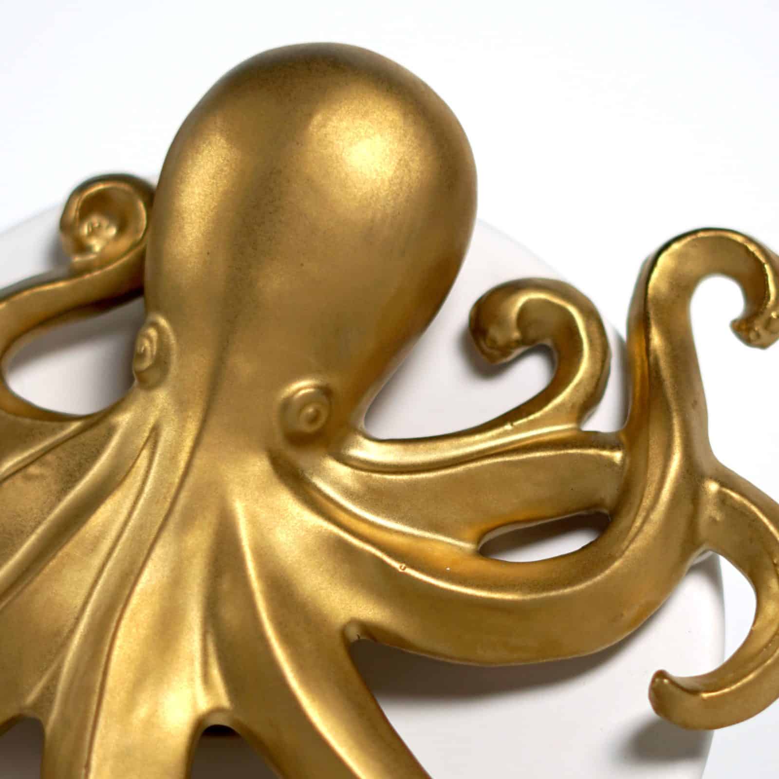 TINTENFISCH-GOLD-2-CERAMIC-STATUE-C33524J2-scaled-1.jpg Tintenfisch Ceramic Decoration - Image 5