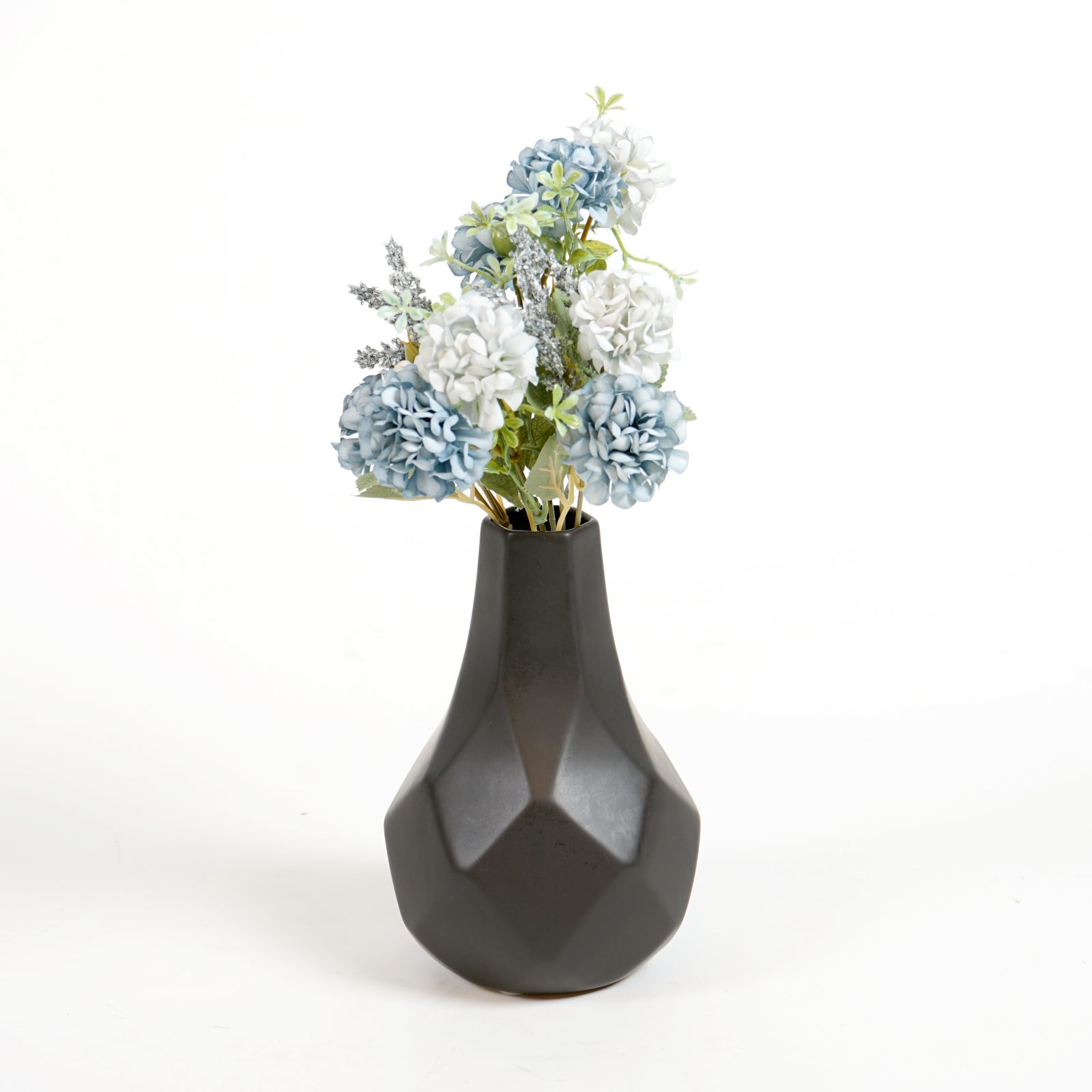 WINKEL-CERAMIC-VASE-C33435L1-scaled-1.jpg Cosme & Winkel Set Ceramic Vase Decoration - Image 2