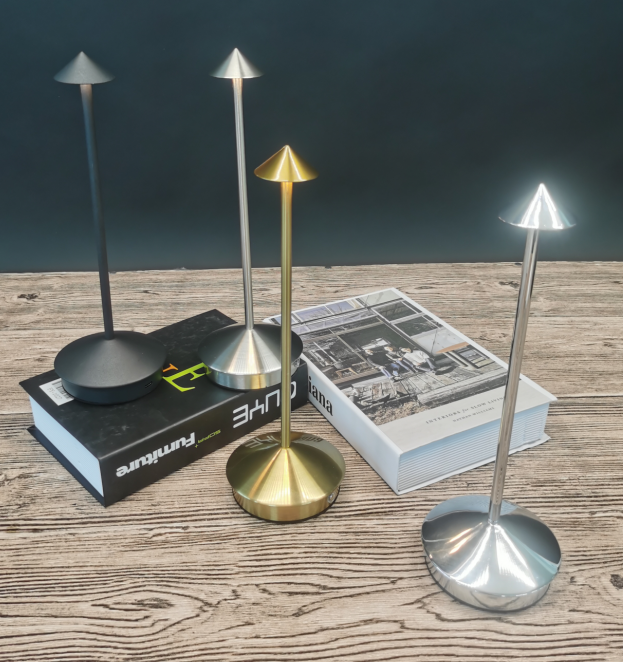 WLED132.png Fletta Table Lamp Gold – Perfect Balance of Style & Comfort - Image 4