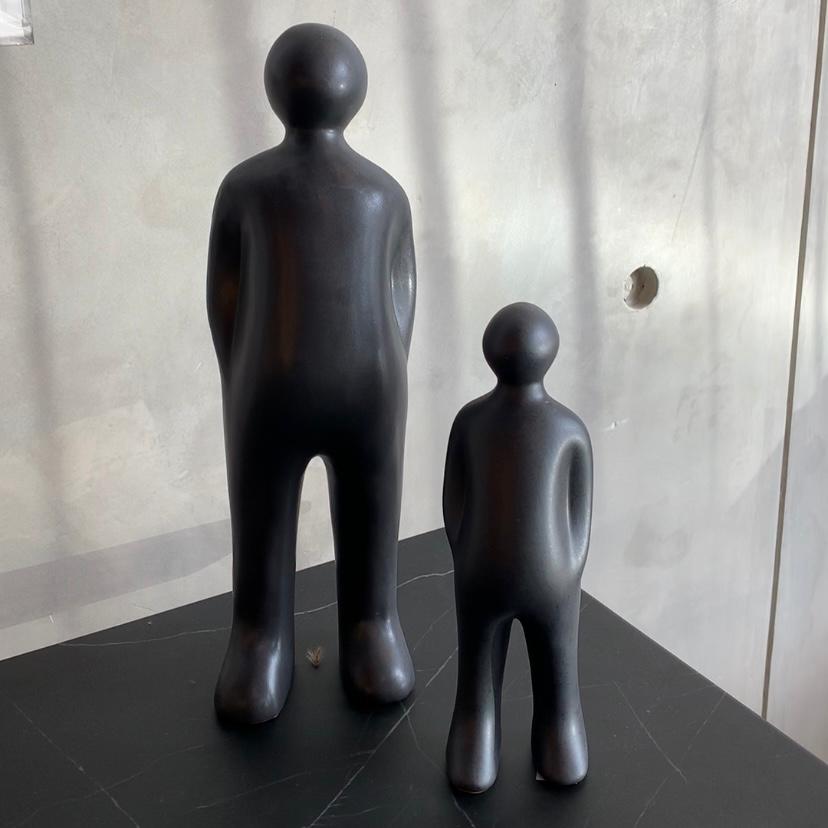 WhatsApp-Image-2022-01-03-at-16.11.08.jpeg Patsy Black Medium Ceramic Figure Home Decoration - Image 1