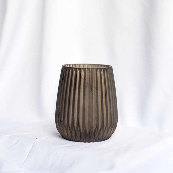 a2898e80-b513-47cc-a5de-51ac15a240c2.jpg.jpg Urbanloft Home Gail Glass Vase Decoration - Image 2