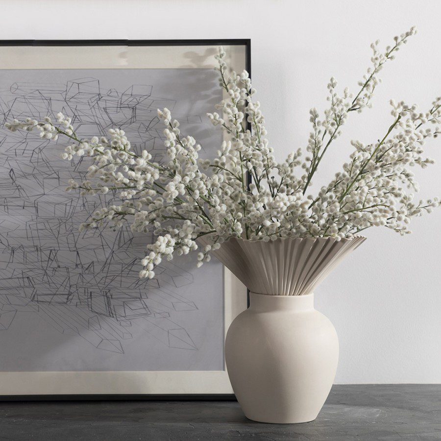 cccdc2b6-32de-43d5-90cf-7be640b045c0.jpg Waddle Ceramic Vase Decoration - Image 3