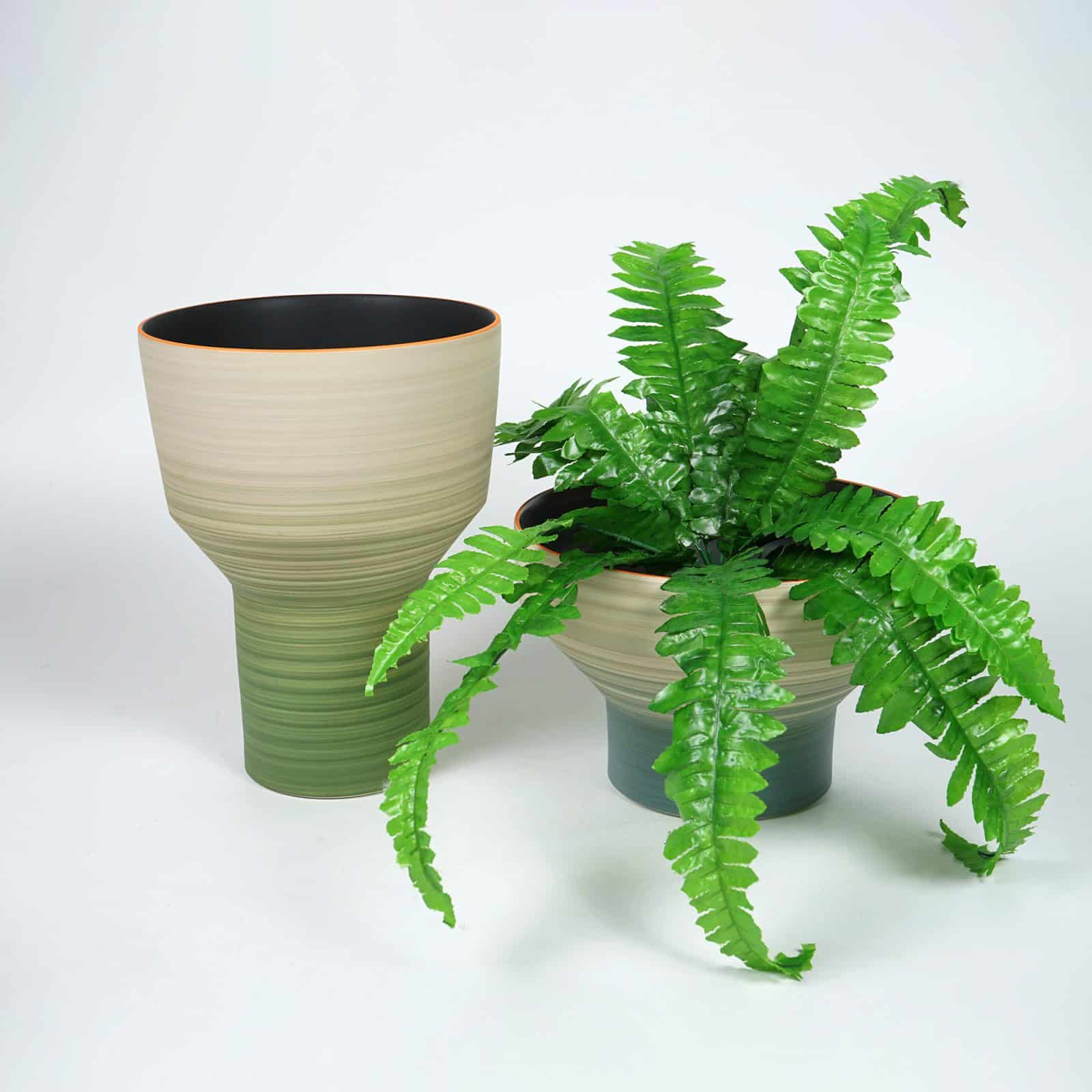 edbe8dd2-a60f-4c07-bbc0-07425582003a.jpg Annete Tall Lime Vase – Stunning and Timeless Home Accent - Image 5