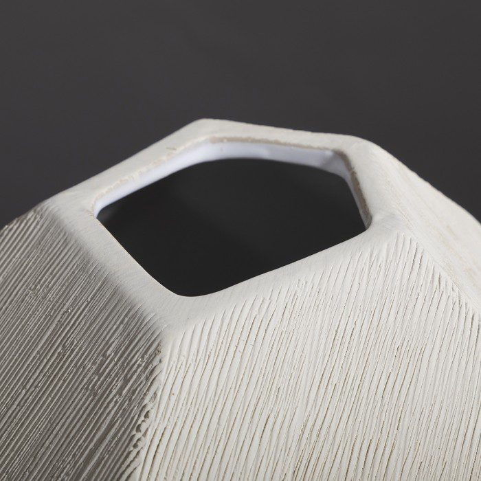 ee0b5658-3d4b-4644-bf82-7a4a09bbf41e.jpg.jpg Imprevu Ceramic Vase Decoration - White - Image 4