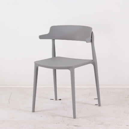 Winkla Curve Dining Chair – Harmoni Keanggunan Elegan Abadi.Â