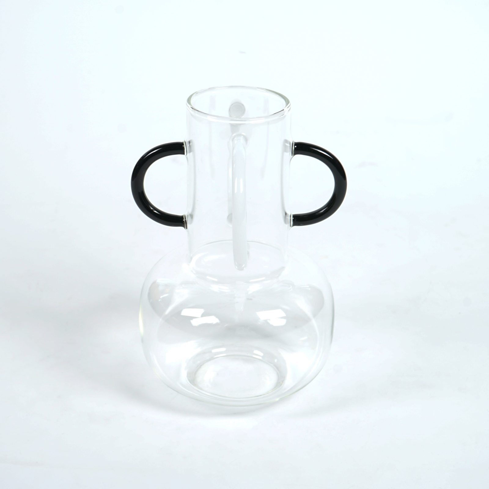 rug-1655869097464-1.jpeg-scaled-1.jpg Affe Glass Vase Decoration - Image 1