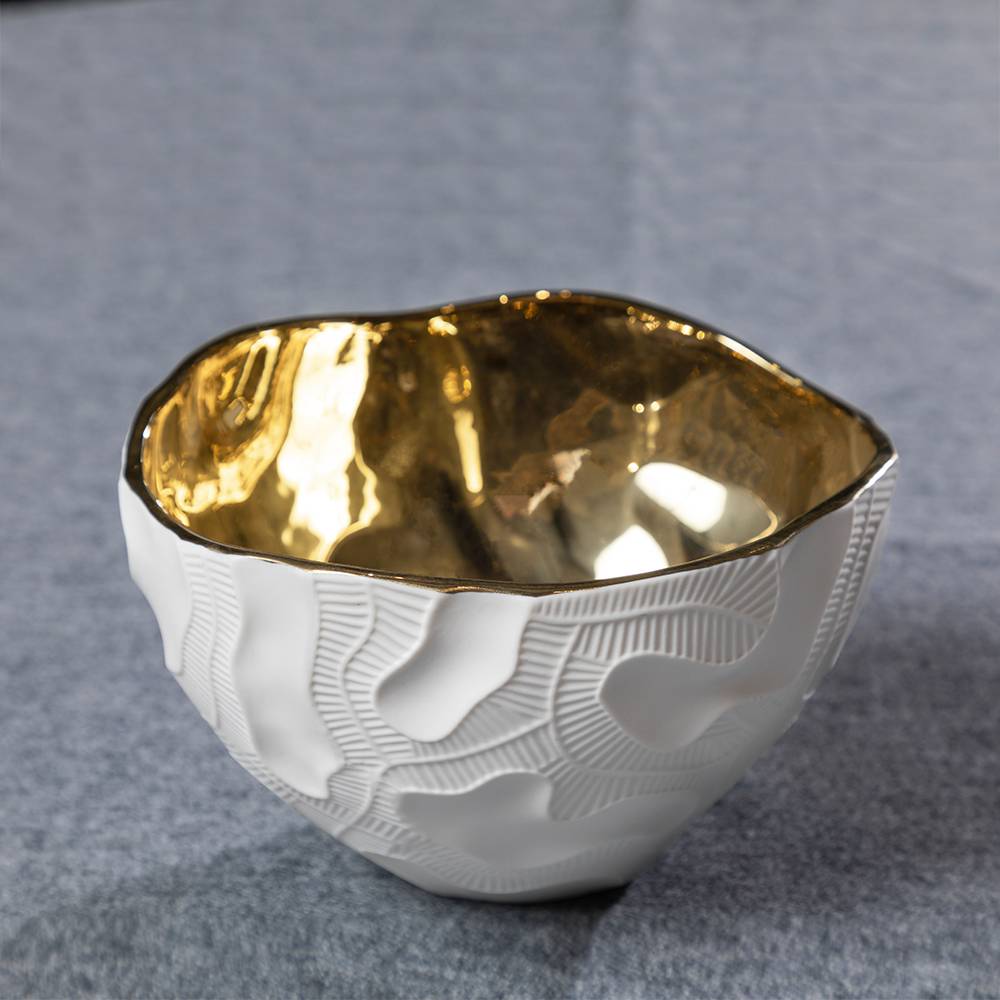 rug-1661917243933-0.jpeg.jpg Urbanloft Home Genero Ceramic Bowl Decoration - White Gold - Image 2