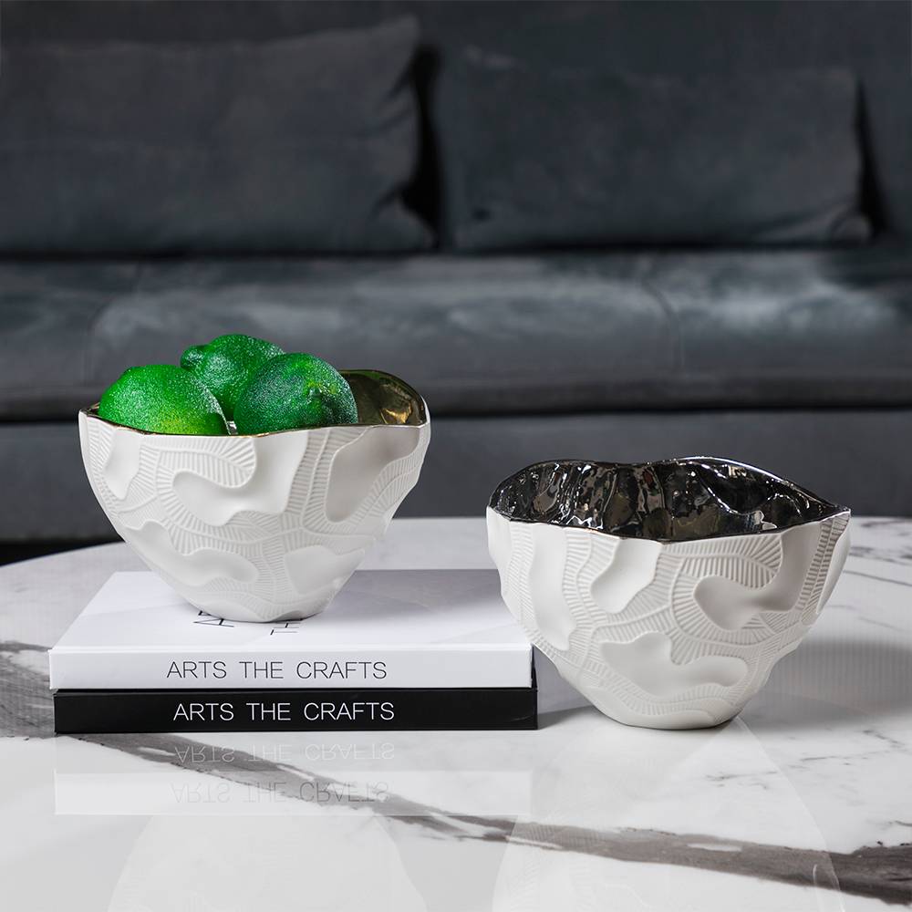 rug-1661917246861-1.jpeg.jpg Urbanloft Home Genero Ceramic Bowl Decoration - White Gold - Image 3