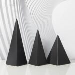 Urbanloft Home Ende Ceramic Decoration - Black - Image 2