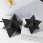 Urbanloft Home Estelle Ceramic Decoration - Black L - Image 3