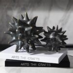 Urbanloft Home Manon Ceramic Decoration - Black L - Image 2