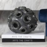 Urbanloft Home Inchinn Ceramic Decoration - L - Image 2